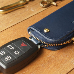 【週年慶特價 690】原價 1090【客製化刻字】Navy Blue 真皮鑰匙包 (英文刻印/禮盒包裝) 生日禮物 第10張的照片