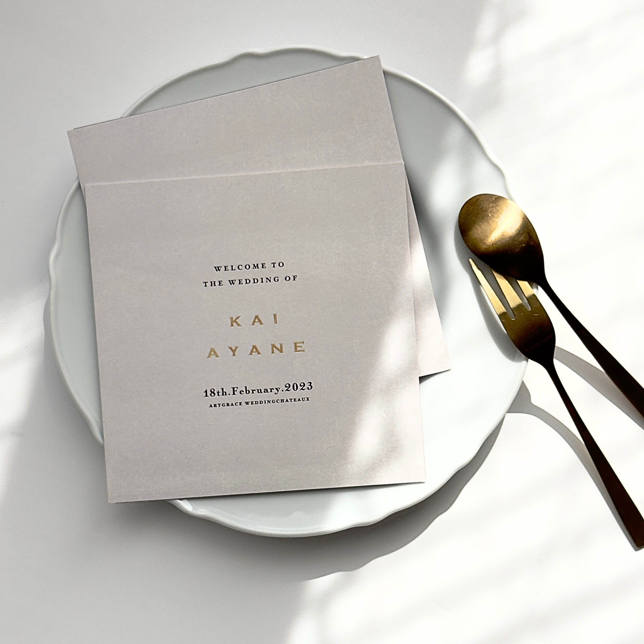 プロフィールブック 6P [ASH WHITE] | 巻き三折タイプ席次表