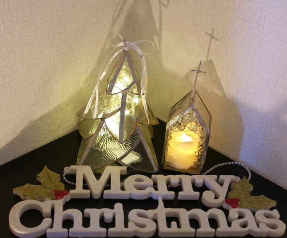 *✴︎:.｡　ステンドグラスの大人クリスマスツリー②　　教会のキャンドルホルダー付き 3枚目の画像