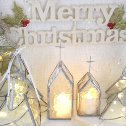 *✴︎:.｡　ステンドグラスの大人クリスマスツリー②　　教会のキャンドルホルダー付き 11枚目の画像