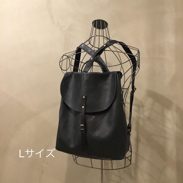 牛革フラップリュック Lサイズ「ブラック」／レスデザインalto