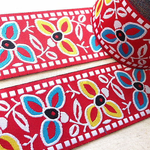 1m インド刺繍リボン チロリアンテープ 赤 花☆手芸 エスニック 民族  