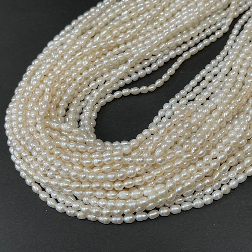 PA109 ライスパール 約3.5-3.8mm 天然淡水パール 真珠 1連約36cm