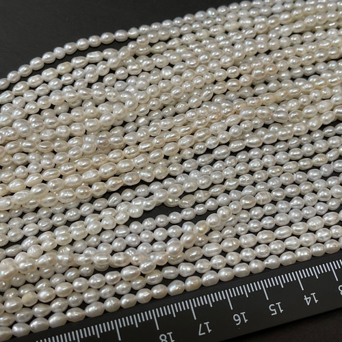PA109 ライスパール 約3.5-3.8mm 天然淡水パール 真珠 1連約36cm