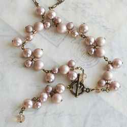 华丽的珍珠珠前封Y形项链【奶茶棕色】 第3張的照片
