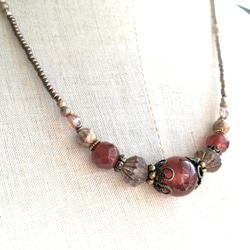 赤朱色レッドアゲートのセミロングネックレス 3枚目の画像