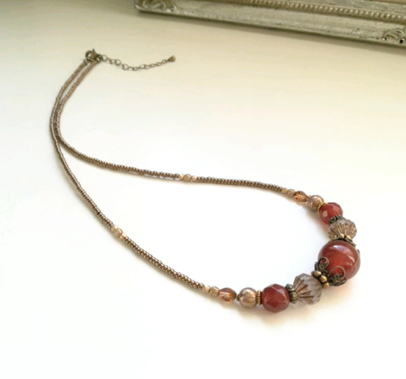 赤朱色レッドアゲートのセミロングネックレス 7枚目の画像