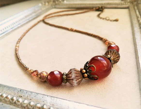 赤朱色レッドアゲートのセミロングネックレス 4枚目の画像