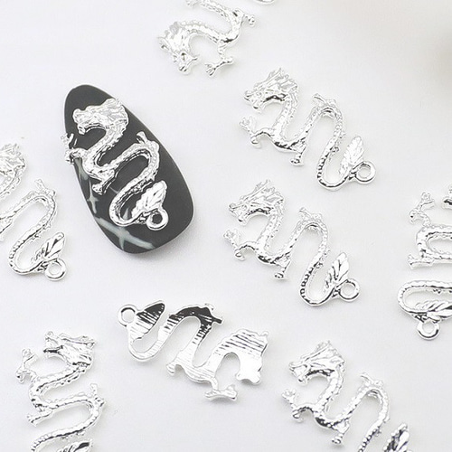 ネイルパーツ 龍 ヘビ 蛇 ドラゴン 2個 龍チャーム 風水 縁起物