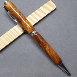 木軸ボールペン　屋久杉　光明杢 屋久杉】木軸ボールペン 古木の光明杢が綺麗【即日発送】 ☆シャープ