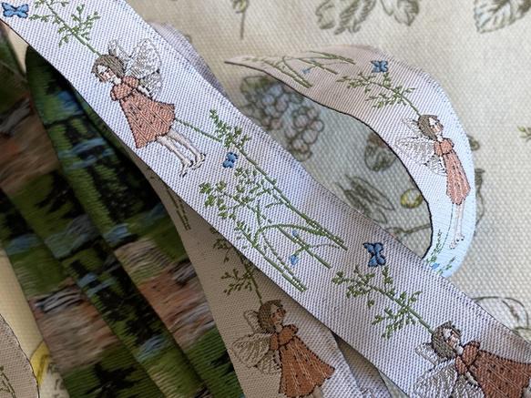 ドイツ『ぺんぺん草と小さなフェアリー(妖精)　刺繍リボン』～16㎜幅×50㎝単位でカット〜 1枚目の画像