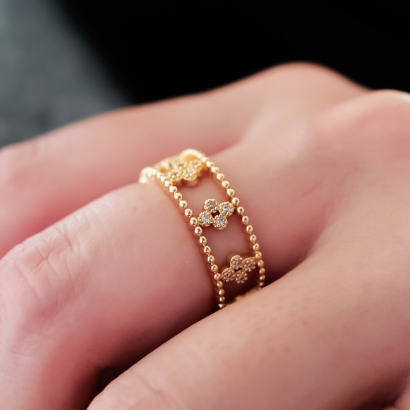 MR137】YG 幸せのシンボル クローバーの透かしリング オープン