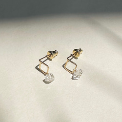 Mini Square pierce Herkimer diamond（14KGF）ハーキマーダイヤモンド 5枚目の画像