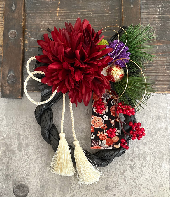 早割2026】お正月飾り 和モダンしめ縄 深紅の大菊 しめ縄・しめ飾り