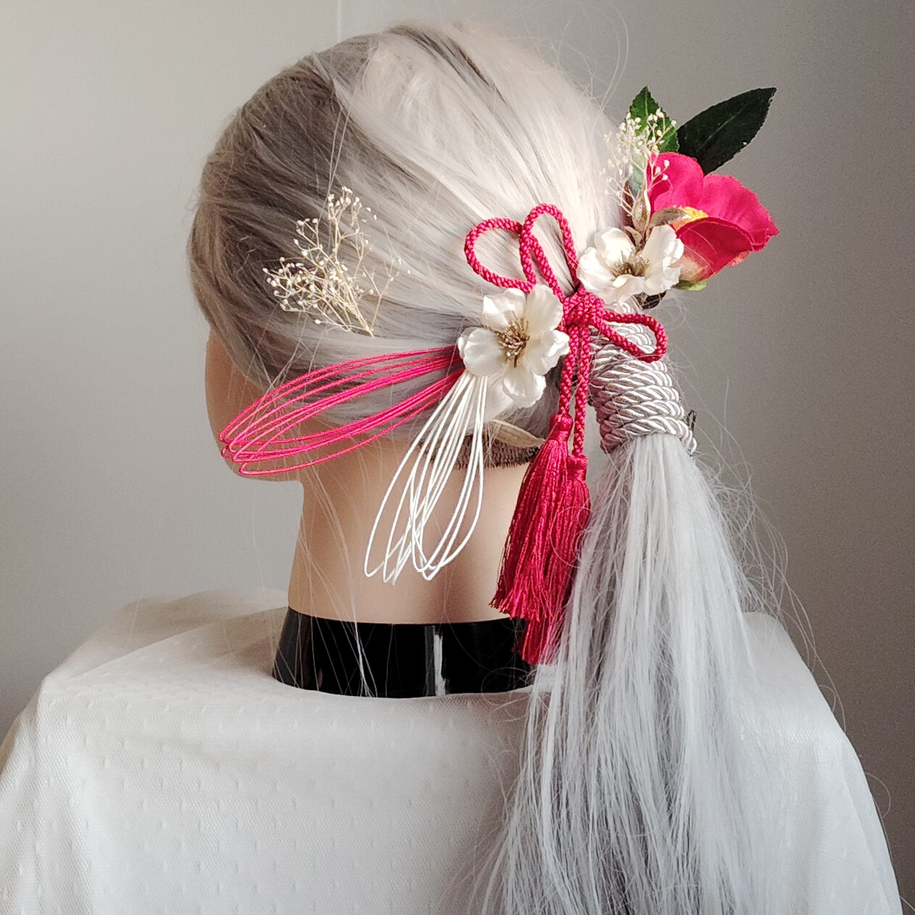 紅雪＿　紅×白×銀の髪飾り　モダン　白無垢　色打掛　 和装花嫁　髪飾り　 前撮り　成人式　卒業式　振袖　袴　着物　赤椿