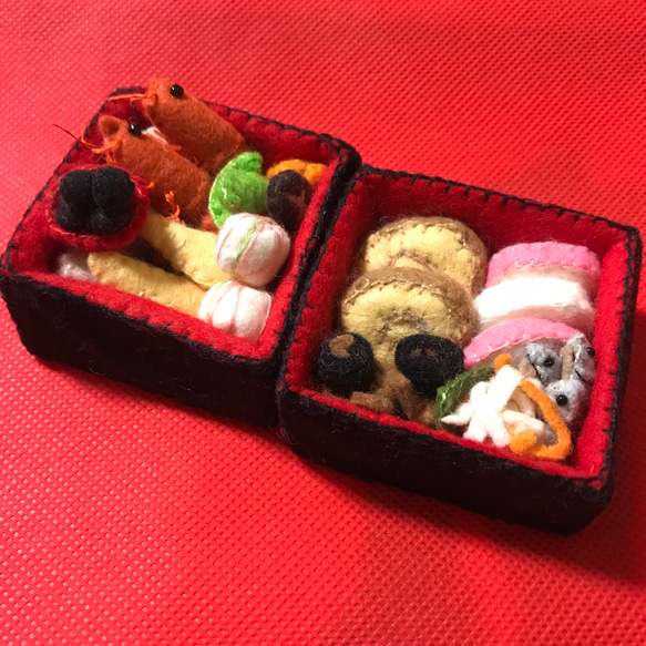 おせち重 ぬいぐるみ tarcois 通販 6379733｜Creema(クリーマ)