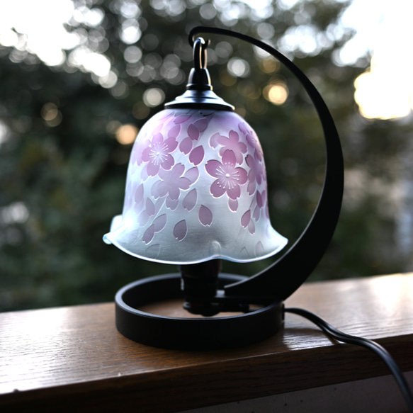 「さくら」 ランプ テーブルランプ サンドブラスト 桜 ピンク 青 2枚目の画像
