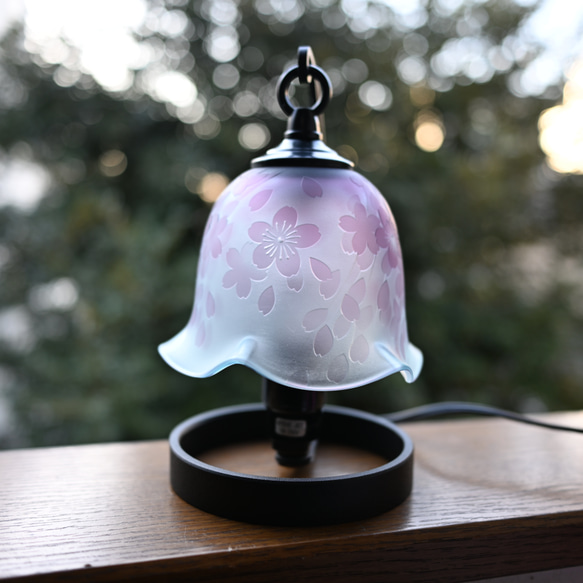 「さくら」 ランプ テーブルランプ サンドブラスト 桜 ピンク 青 3枚目の画像