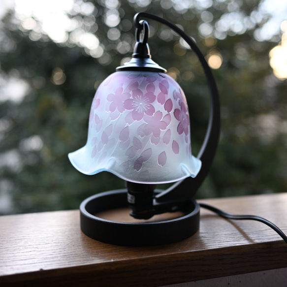 「さくら」 ランプ テーブルランプ サンドブラスト 桜 ピンク 青 5枚目の画像