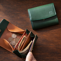 【人気No.1】二つ折り財布　ガバっと開く　ギャルソンウォレット　ヌメ革　グリーン　春財布　ダブルホック　aw-19hn 1枚目の画像