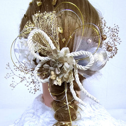 白/ゴールド　成人式用髪飾り　卒業式髪飾りドライフラワーヘア飾り　振袖　和装　着物　結婚式　袴　水引　和玉 リボン　和紐 2枚目の画像