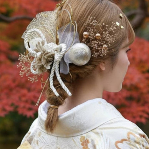 ゴールド　和装髪飾り　振袖髪飾り　成人式髪飾り　着物髪飾り　色打掛髪飾り　結婚式 白/ゴールド♥成人式用髪飾り♥卒業式髪飾りドライフラワーヘア飾り