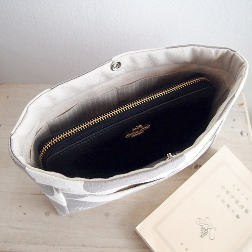 Sタイプ：バッグインバッグ・カバンの中すっきり！くすみブルー/バック