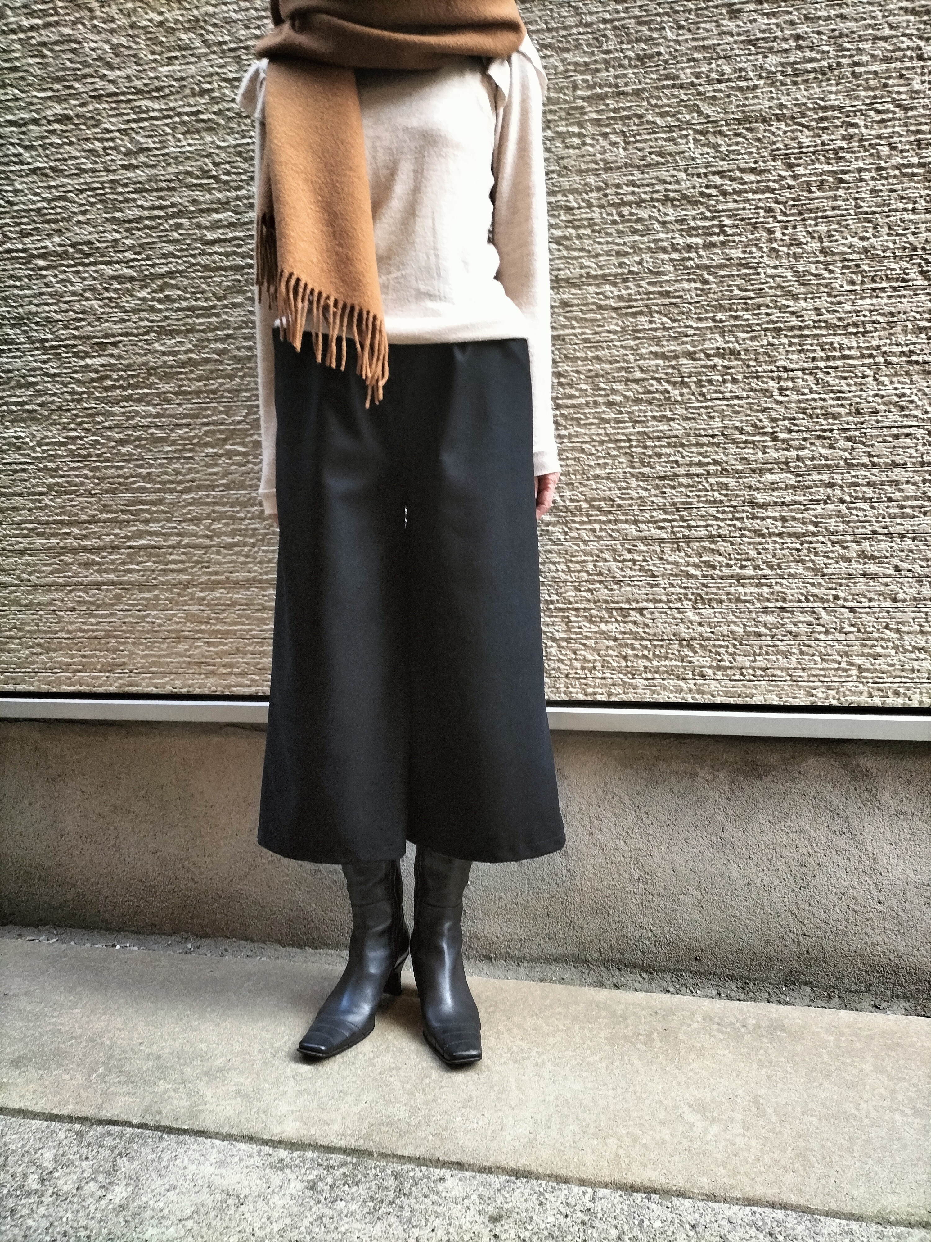 春まではける♥【イタリア製ウール100%】『おしゃれをアップデード♥』細見え・ワイドパンツ