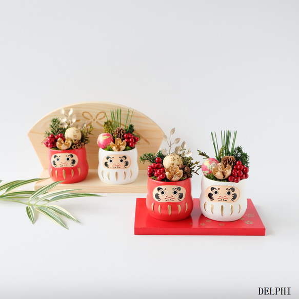 特集掲載】紅白だるまのミニアレンジメント【プリザーブドフラワー