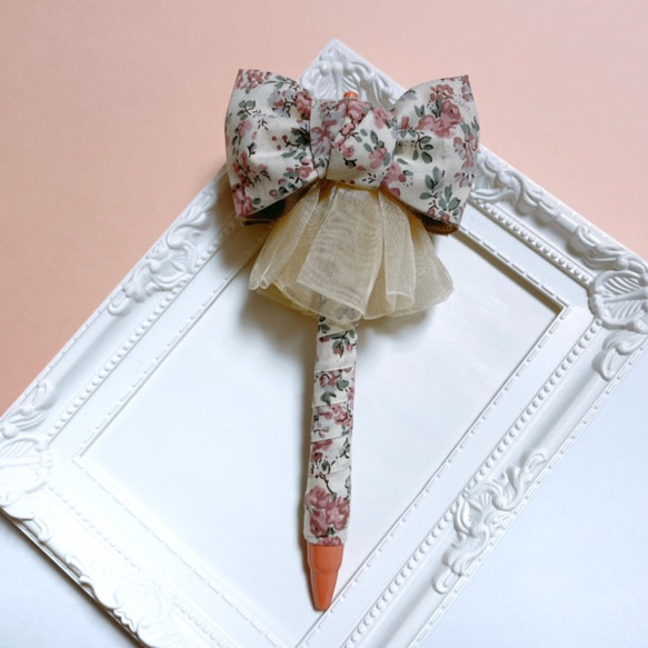リボンボールペン リバティ生地 パール ムーンモス クラシカルピンク 花柄 5枚目の画像