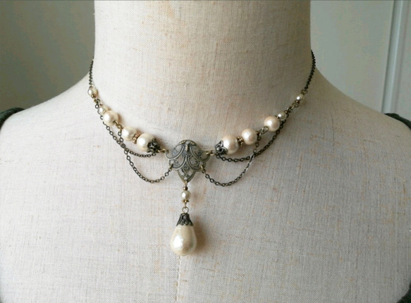 コットンパールのレースデザインチェーンネックレス 2枚目の画像