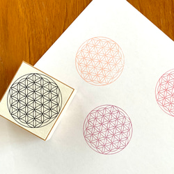 New!【フラワーオブライフのスタンプ】クスリ絵のようなハンコ　運気アップのお守りにも　カタカムナ　フトマニ図と共に 5枚目の画像