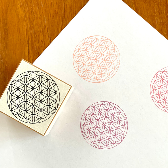 New!【フラワーオブライフのスタンプ】クスリ絵のようなハンコ　運気アップのお守りにも　カタカムナ　フトマニ図と共に 5枚目の画像