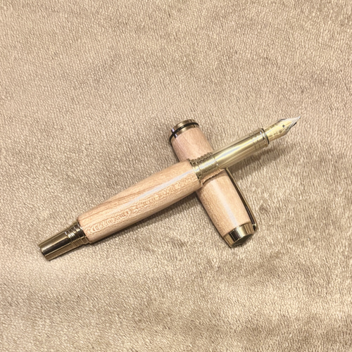 オーダーメイド＊ 銘木＊天然木材＊ハンドメイド 万年筆 【桜】 木材