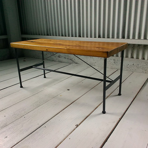 アイアンウッドベンチ