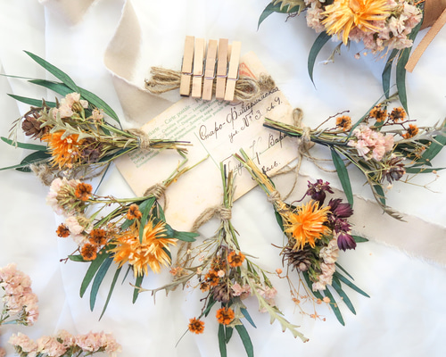 ドライフラワーꕤ︎︎縦長ガーランド ꕤ︎︎スプレーバラと木の実ꕤ︎︎ハロウィン 5d124b8f3341c7d1fd7afab15202cf