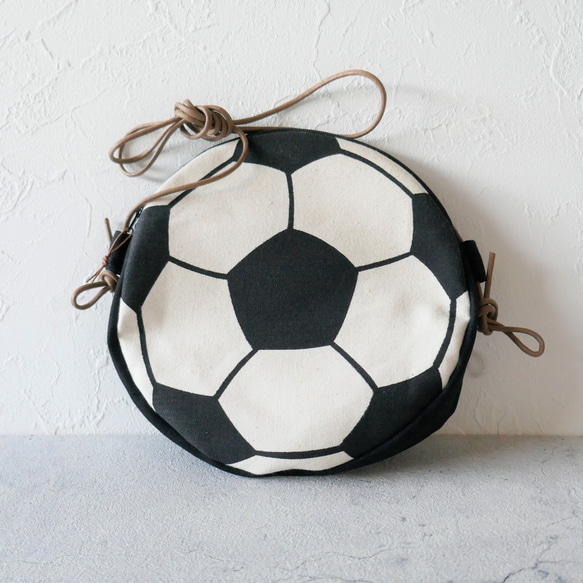 サッカーボール、ポシェット サッカーボールのポシェット ポシェット 7070 通販 6499842｜Creema