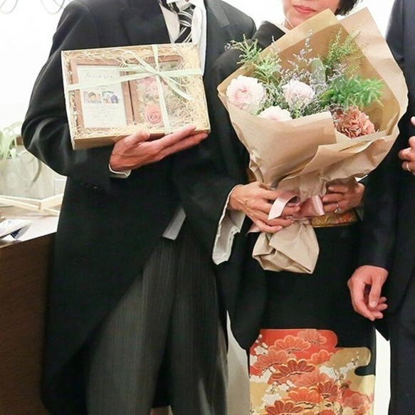 両親贈呈品 子育て感謝状 ウェディング 結婚式 ウェルカムボード 開業祝い 退職祝い 還暦祝い 米寿 誕生日0009 8枚目の画像