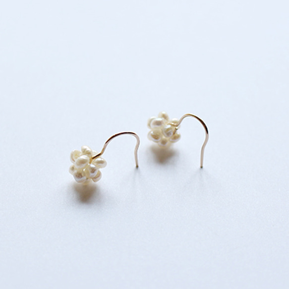 【十週年特別產品】淡水珍珠莓果耳環（S）/金屬配件可換 第3張的照片