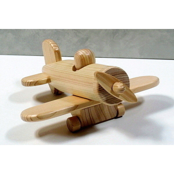 木のおもちゃ・飛行機A 1枚目の画像