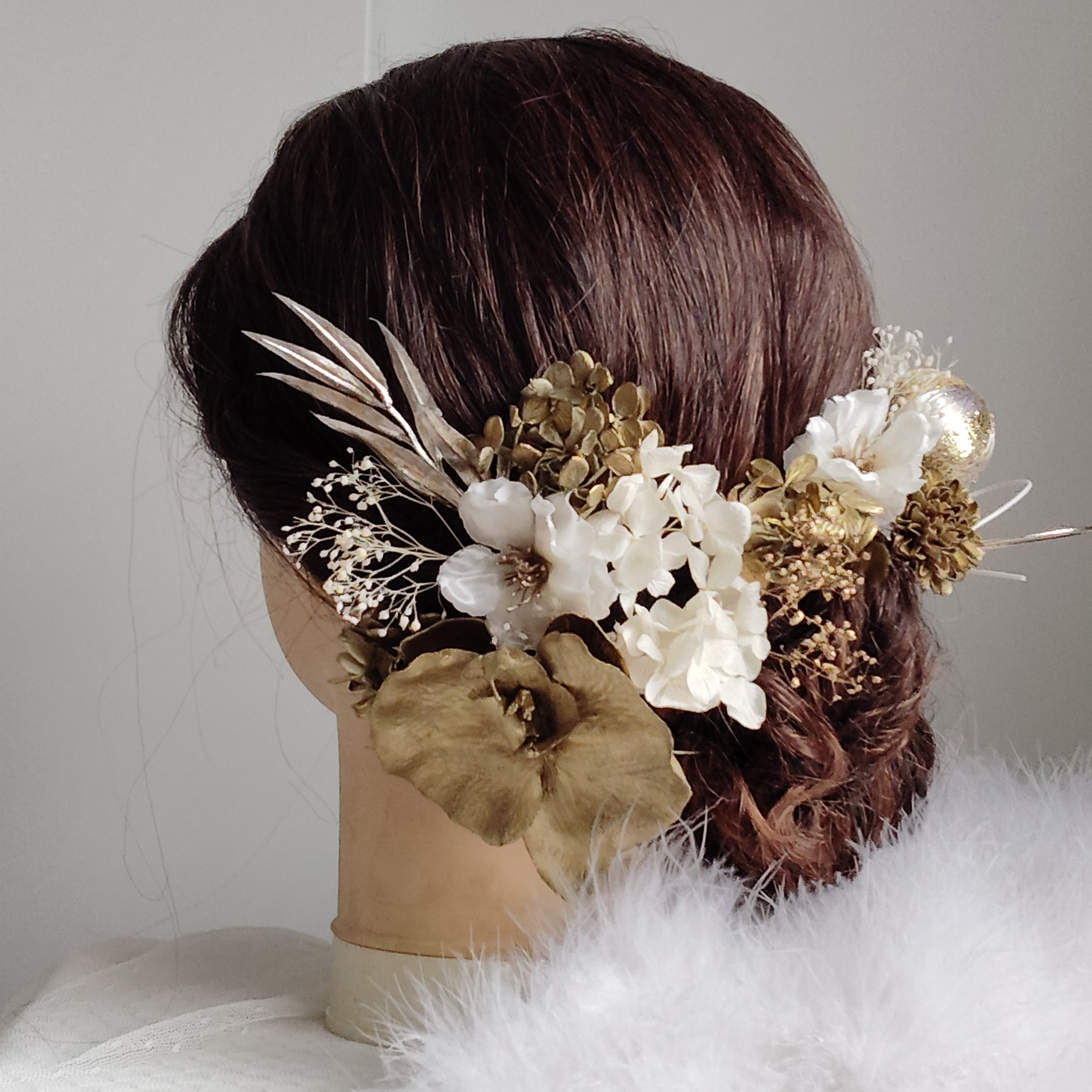 咲結＿＿林檎の花の髪飾り　卒業式　成人式 　結婚式　髪飾り 　色打掛　振袖　着物　袴　和装　フォトウェディング　白金　ホ