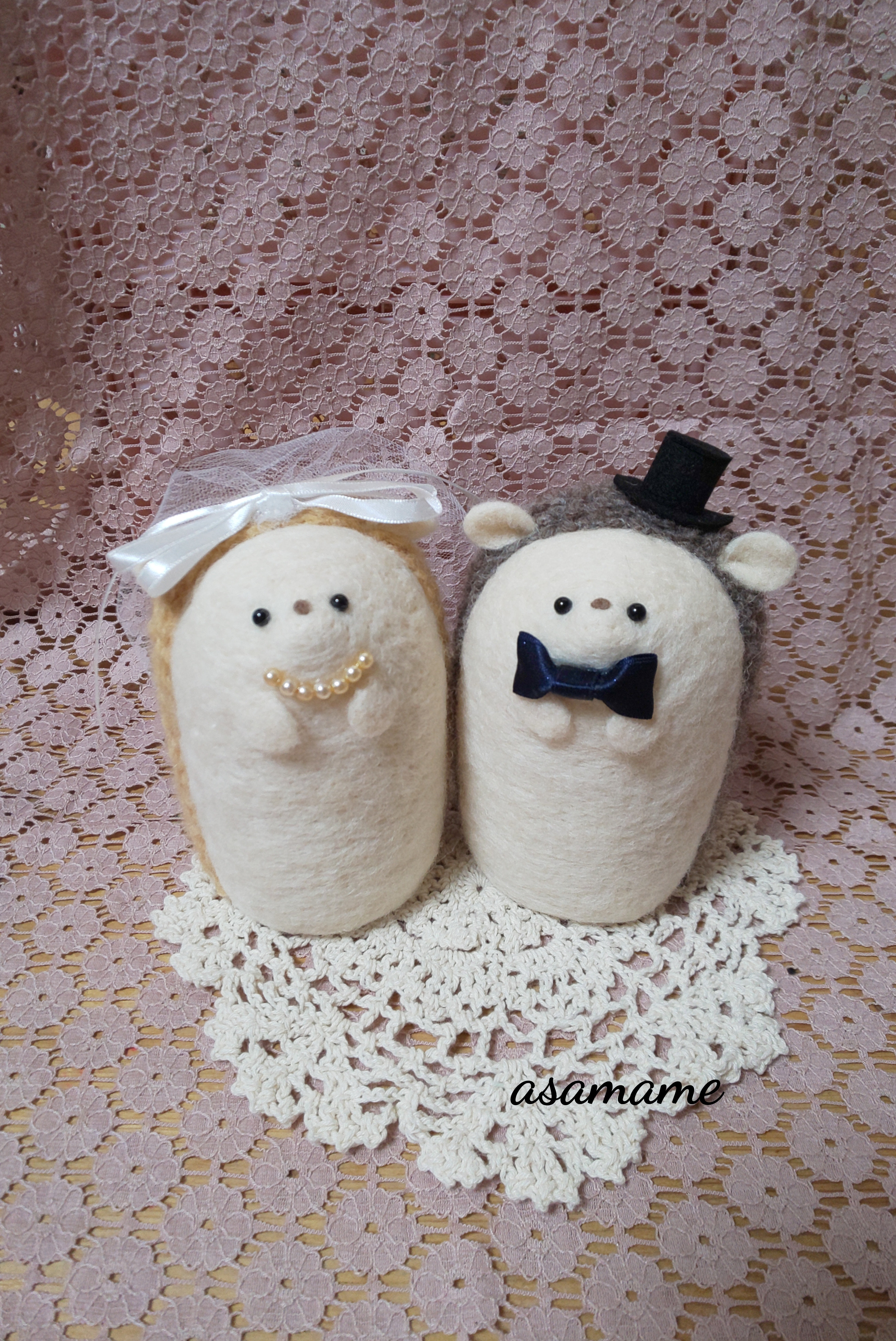 つぶらな瞳の臆病なハリネズミさん ウェルカムドール ブラウン&ベージュ 羊毛フェルト ◎再販４個目◎