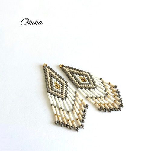 ネイティブ ピアス《Gureju beige》 ピアス（フック・チェーン） Okika 