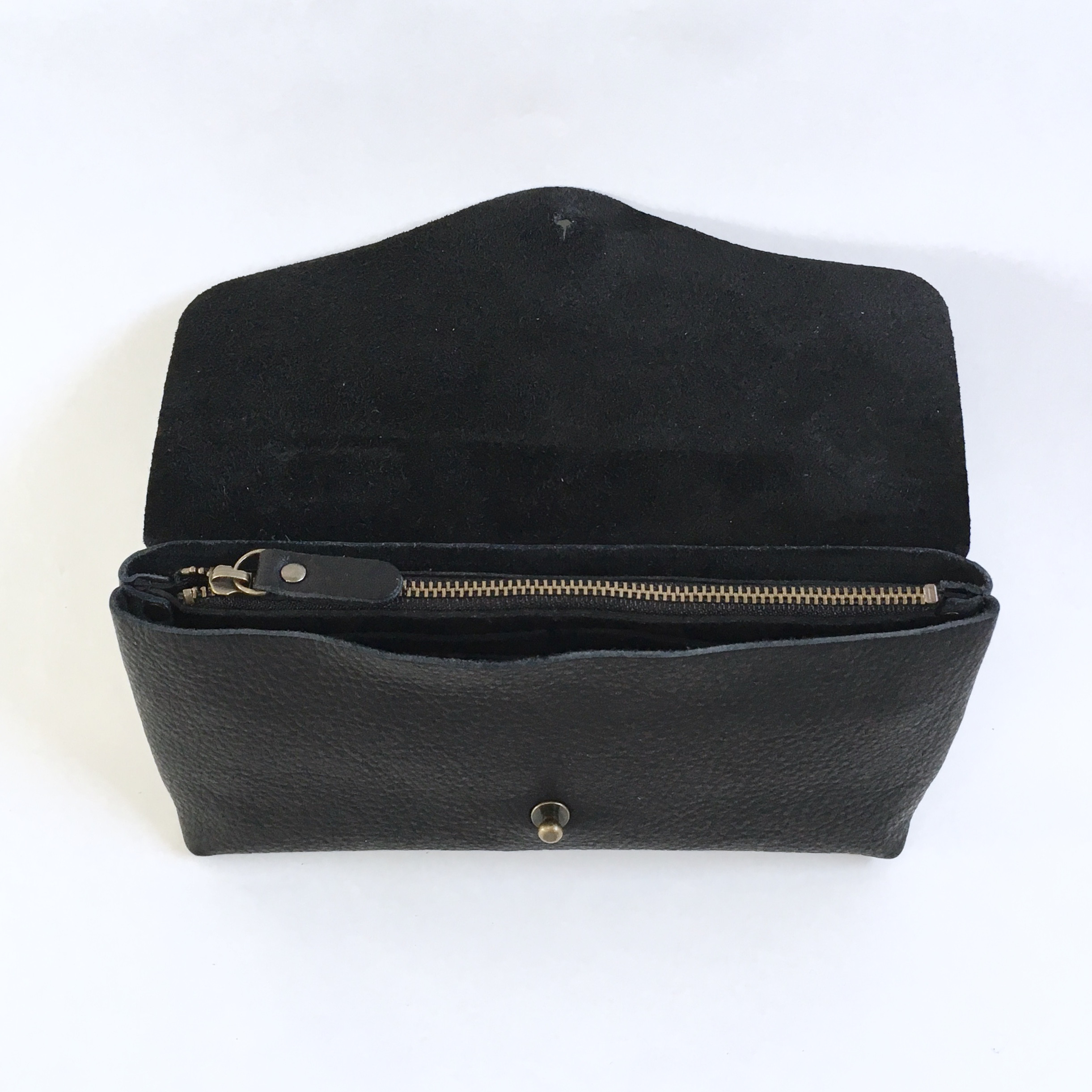 『2025再販』牛シュリンクレザーと牛床ベロアのシンプル長財布【ブラック】