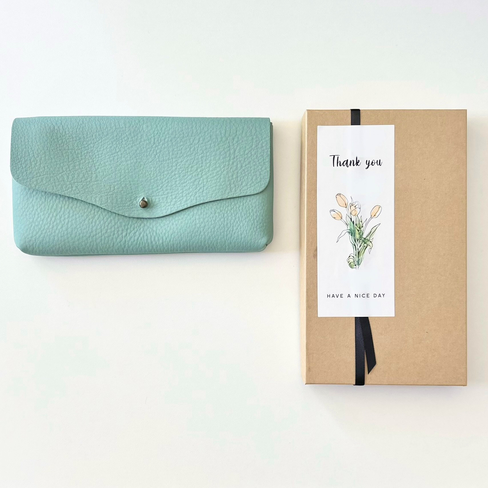 『2025再販』牛シュリンクレザーと牛床ベロアのシンプル長財布【ブラック】