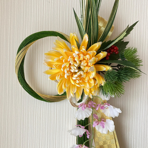 正月ドア飾り・緑金水引・アートフラワー黄色菊 しめ縄