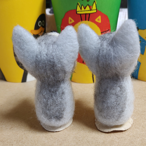 指人形 オオカミ 羊毛フェルト なるさん 通販 6529160｜Creema(クリーマ)