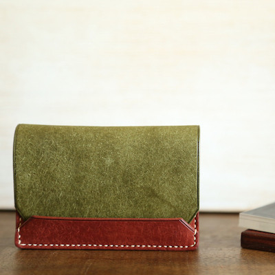 カードケース　"Kasane（カサネ）"（オリーバ/コッチネーラ）【イタリアンレザー プエブロ】