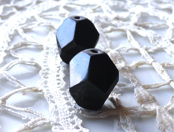 宝石カット　ブラック　チェコビーズCzech Glass Beads２個 4枚目の画像