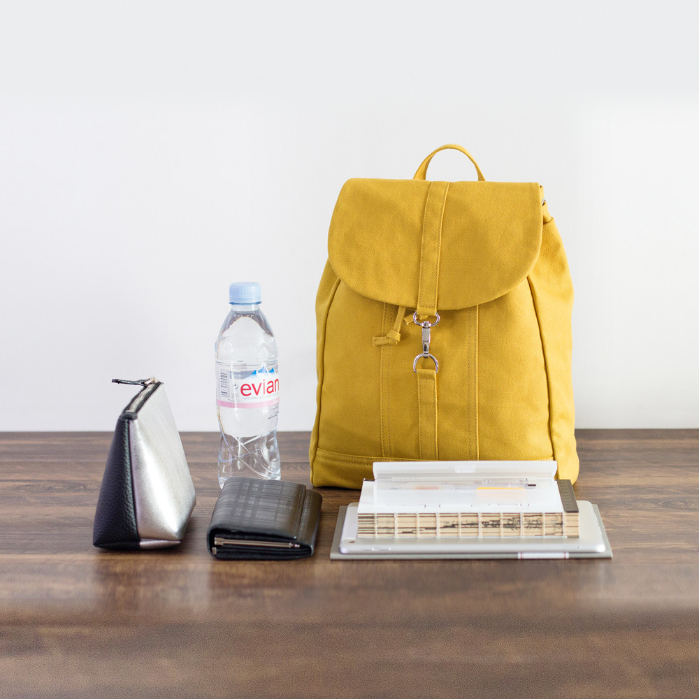 帆布カジュアルバックパック［Sサイズ］旅行・お出かけ・通勤【グレー】